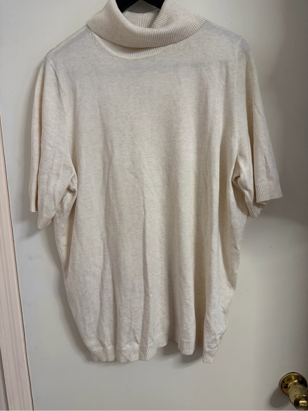 Lane Bryant Cream Keyhole Back 3/4 Sleeve Turtleneck Sweater